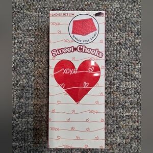 Hot Topic Sweet Cheeks Ruffled Edge Shorts S/M